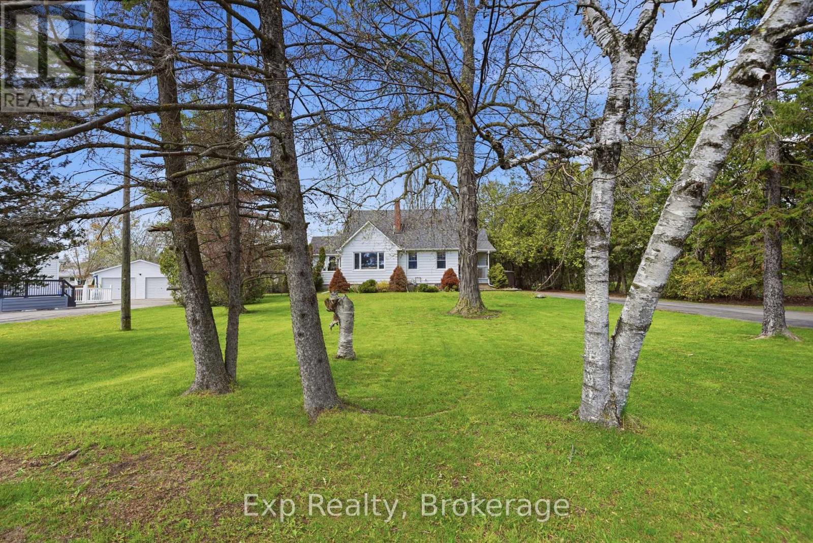74 Sidney Street, Belleville, Ontario  K8P 3Y8 - Photo 3 - X13551482
