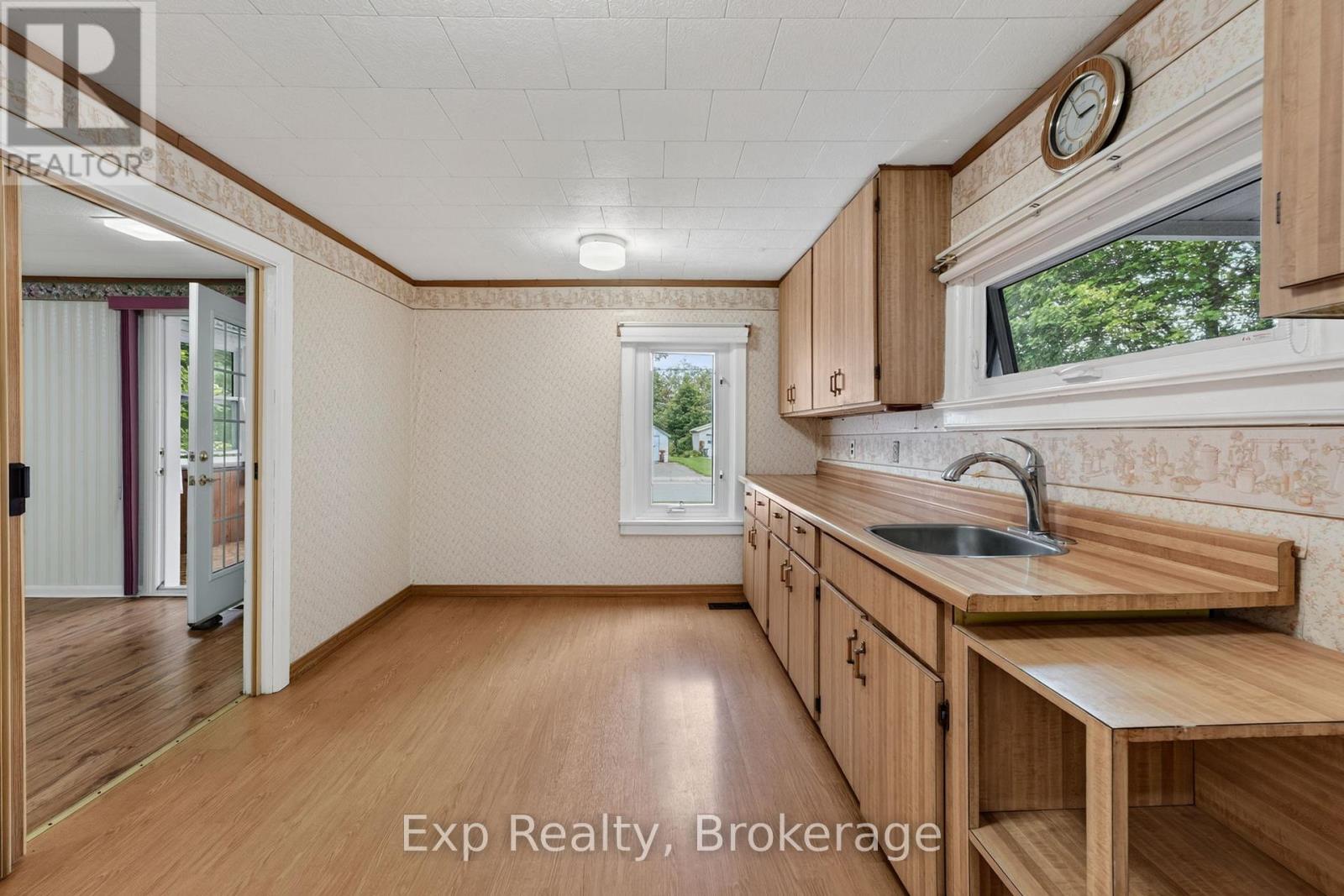 43 Paul Street, Prince Edward County, Ontario  K0K 2T0 - Photo 7 - X13600632