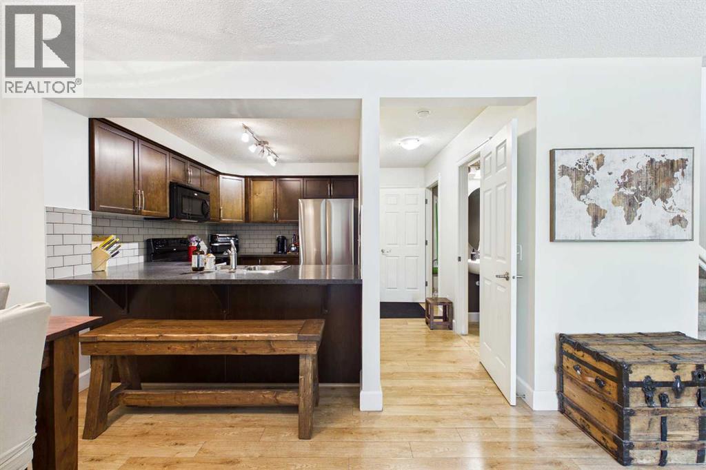 936 Windsong Drive SW, Airdrie, Alberta  T4B 0P3 - Photo 10 - A2335973