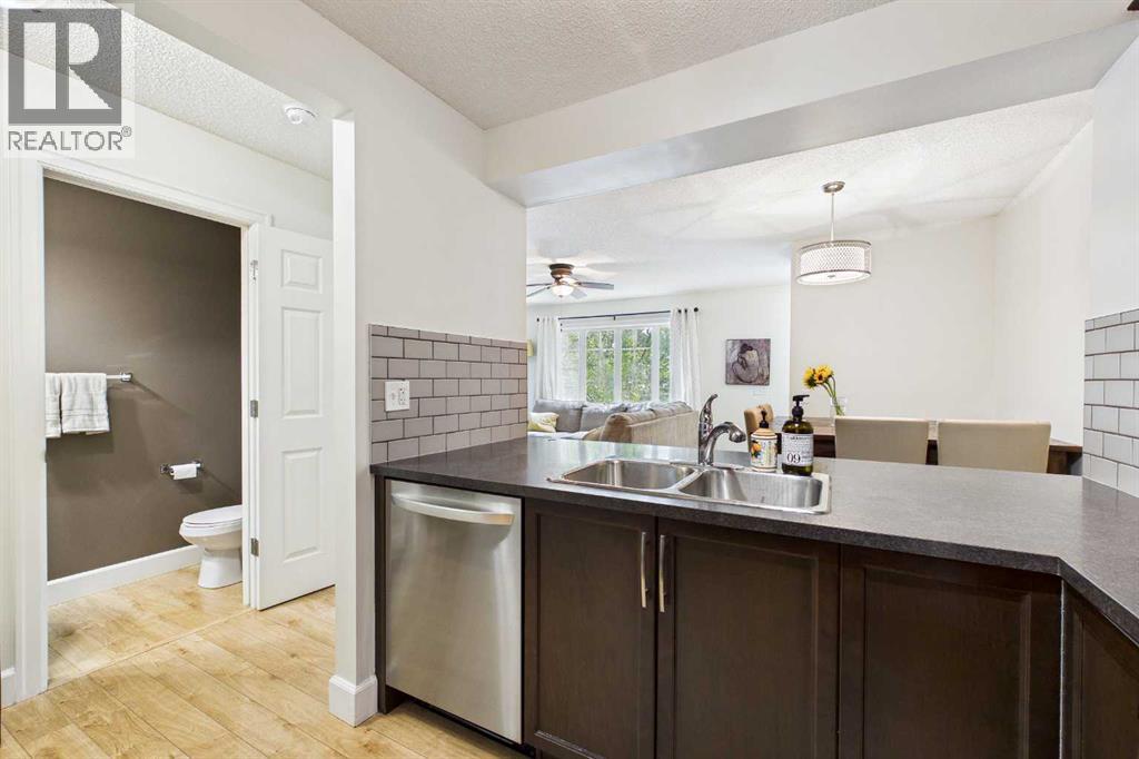936 Windsong Drive SW, Airdrie, Alberta  T4B 0P3 - Photo 14 - A2335973