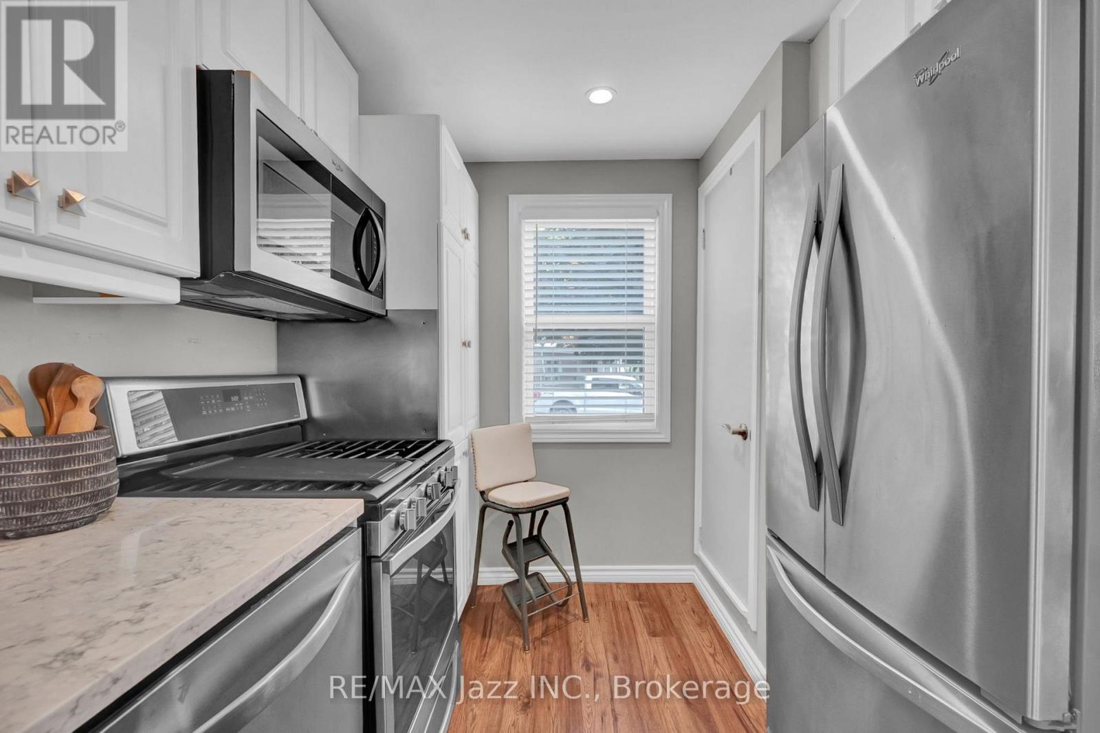 8 Wheelhouse Drive, Clarington, Ontario  L1B 1B9 - Photo 14 - E13674618