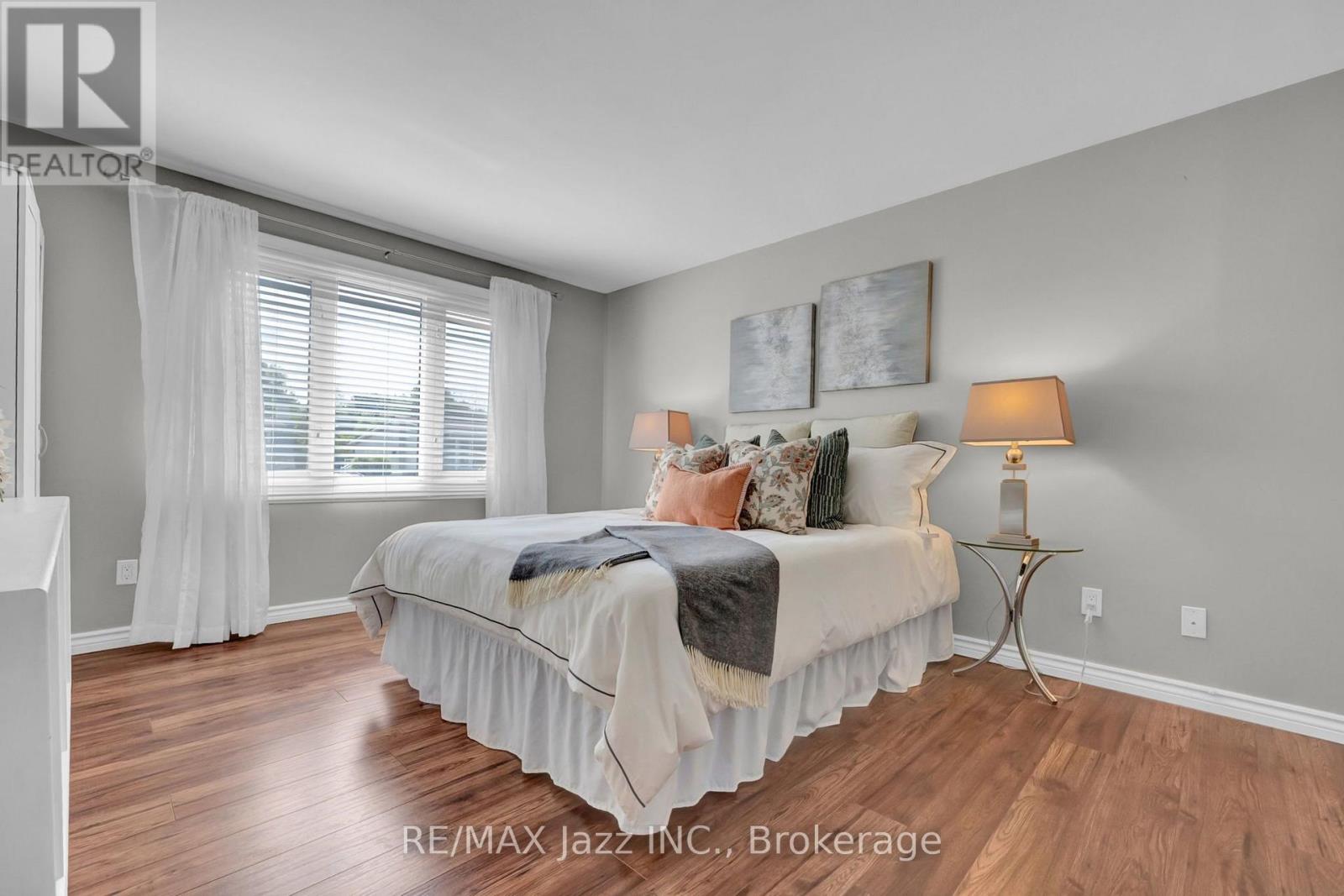 8 Wheelhouse Drive, Clarington, Ontario  L1B 1B9 - Photo 18 - E13674618