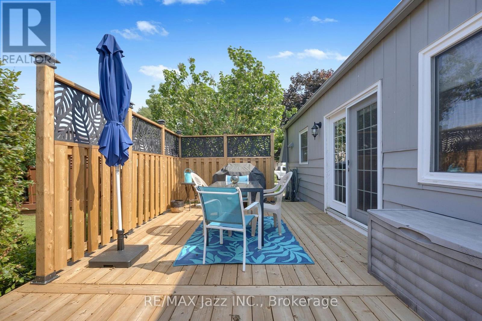 8 Wheelhouse Drive, Clarington, Ontario  L1B 1B9 - Photo 22 - E13674618