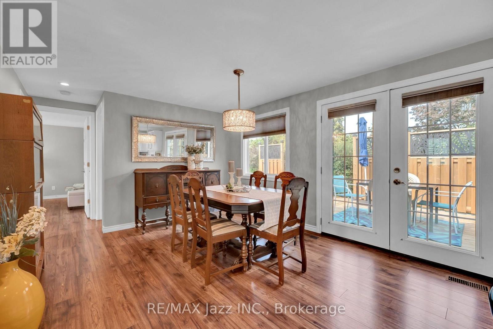 8 Wheelhouse Drive, Clarington, Ontario  L1B 1B9 - Photo 9 - E13674618