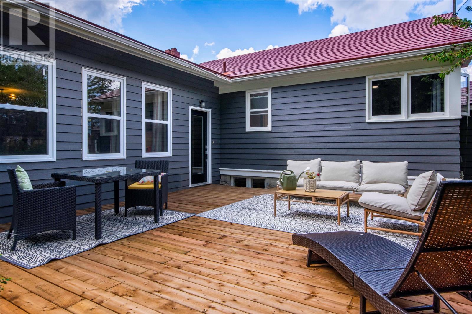 19 Exeter Avenue, St. John's — photo 15