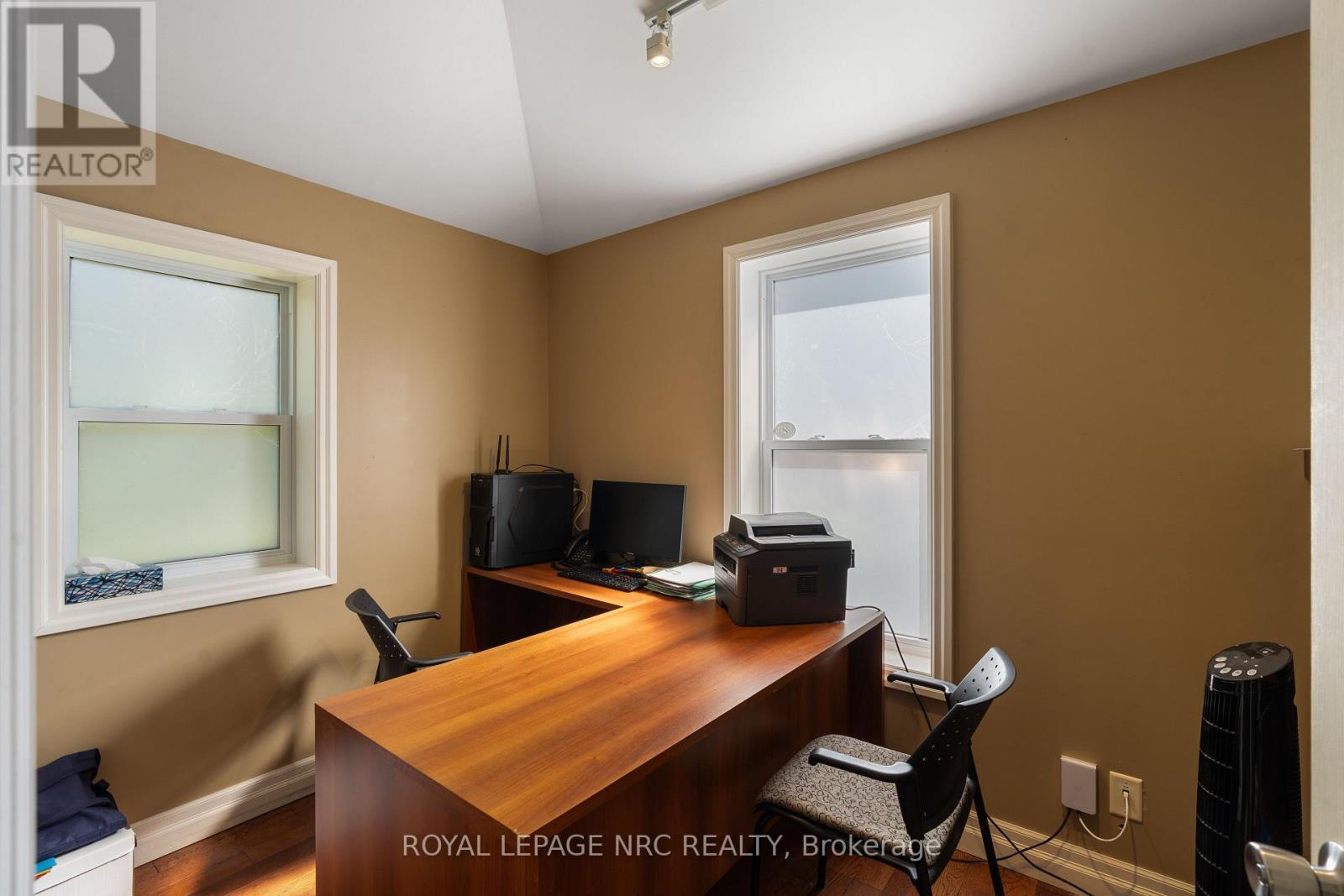 45 Welland Avenue, St. Catharines, Ontario  L2R 2M4 - Photo 20 - X13674594