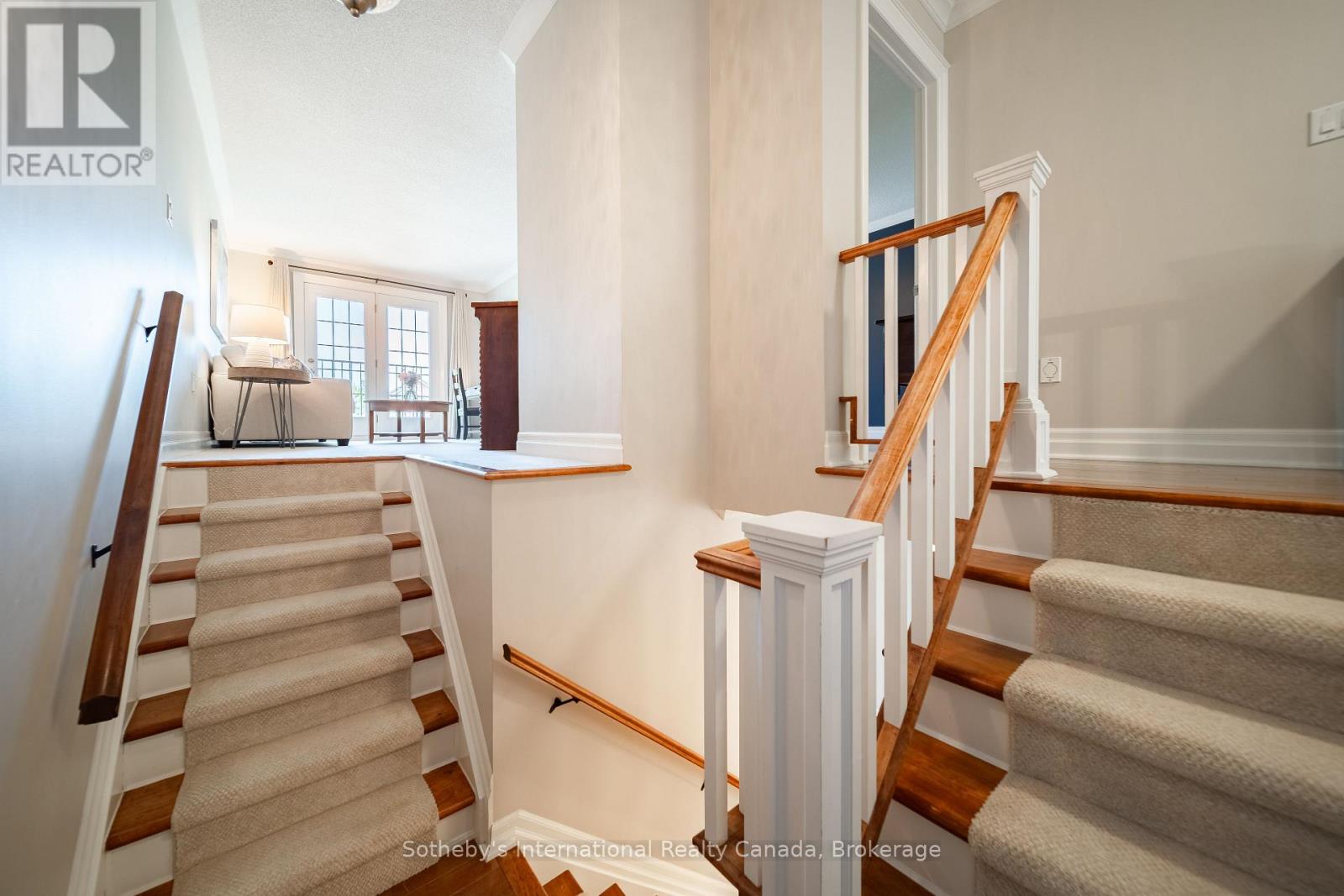 339 Ravineview Way, Oakville, Ontario  L6H 6S6 - Photo 19 - W13674646