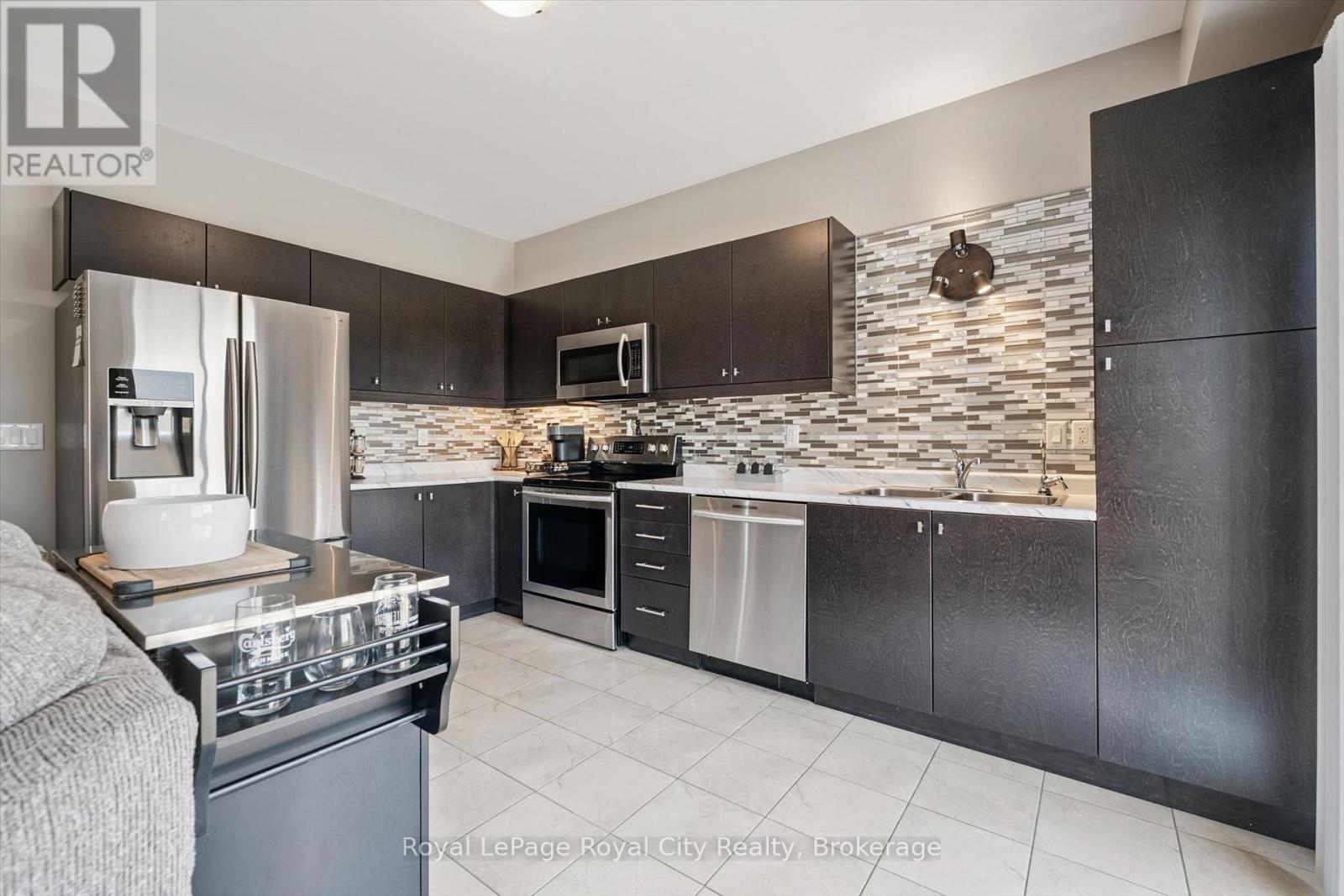 113 Courtney Street, Centre Wellington, Ontario  N1M 0E3 - Photo 17 - X13674640