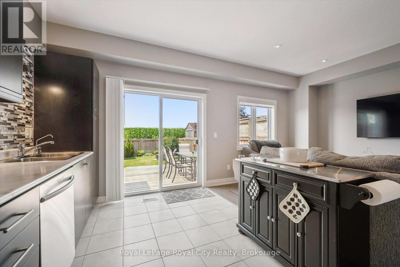 113 Courtney Street, Centre Wellington, Ontario  N1M 0E3 - Photo 19 - X13674640