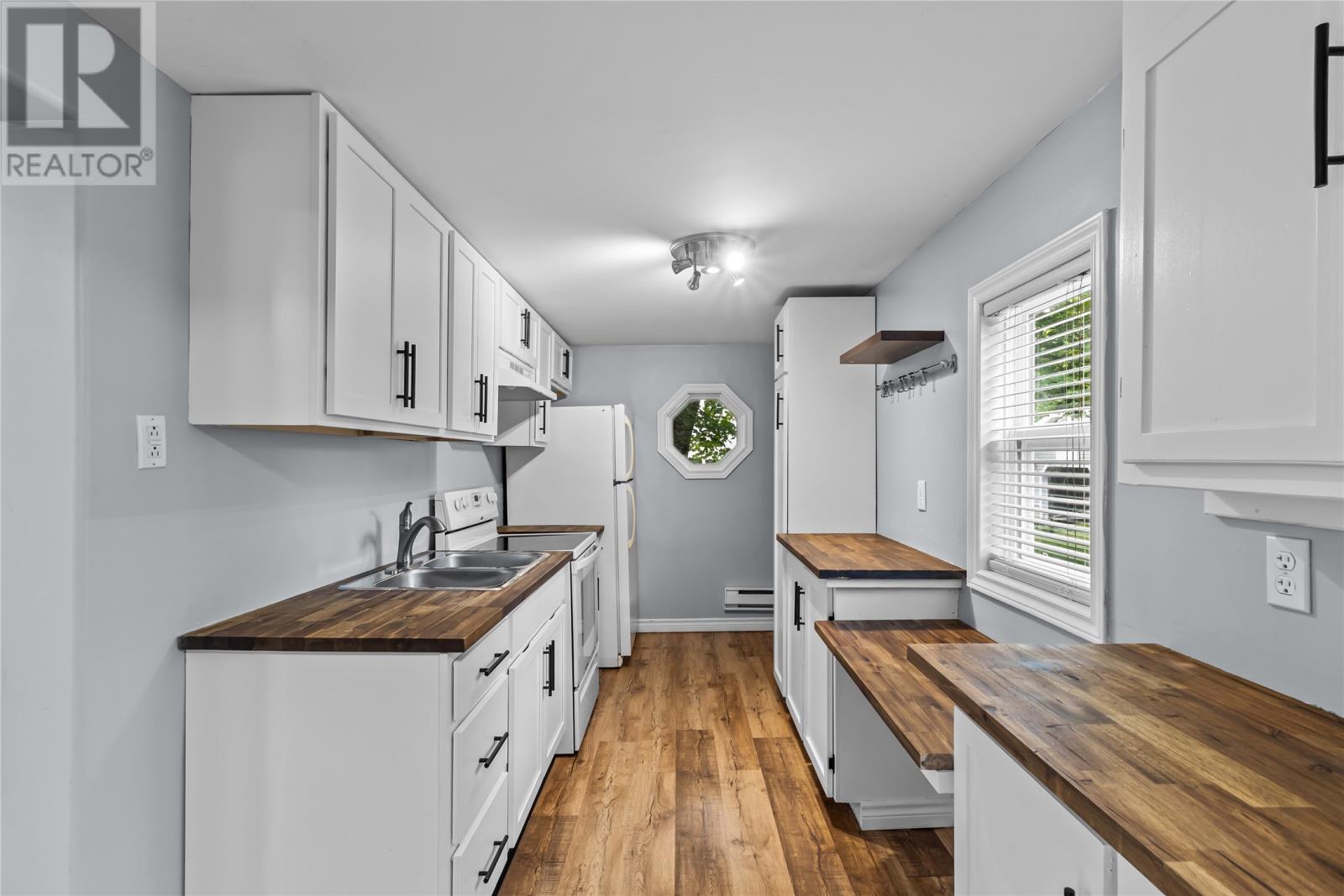 2 Scotts Road N, Upper Gullies — photo 9