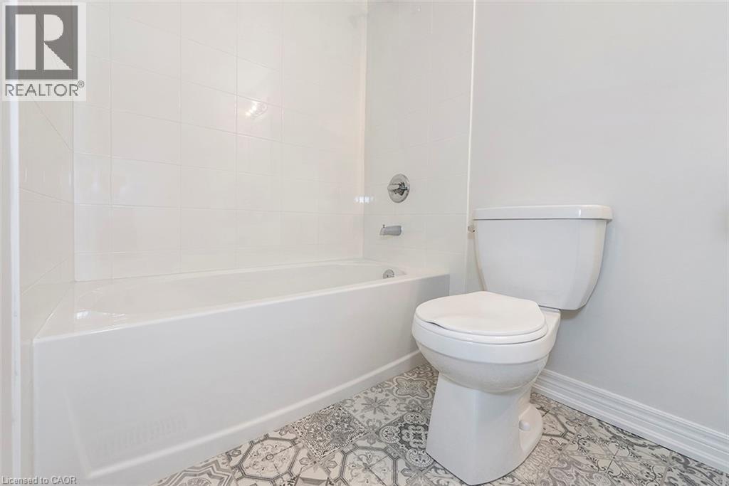 22 Linden Park Lane, Hamilton, Ontario  L9A 1Y1 - Photo 27 - 40843025