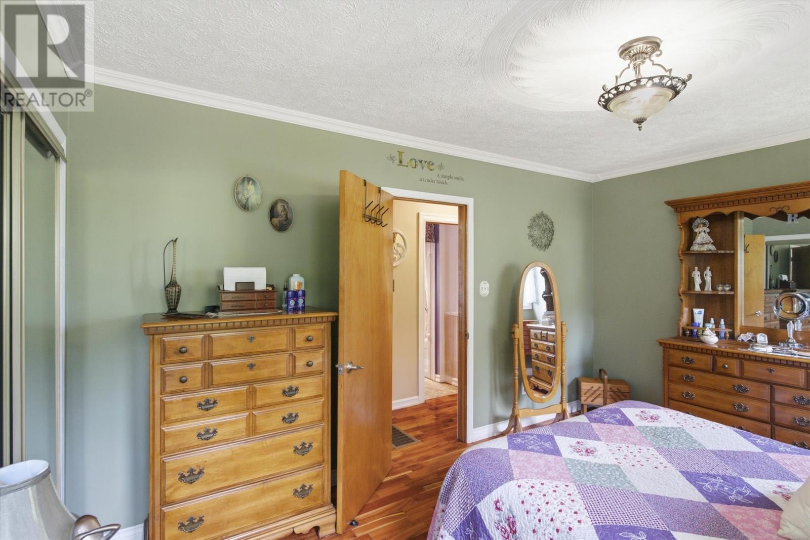 2 Juniper Crescent, Traytown — photo 14
