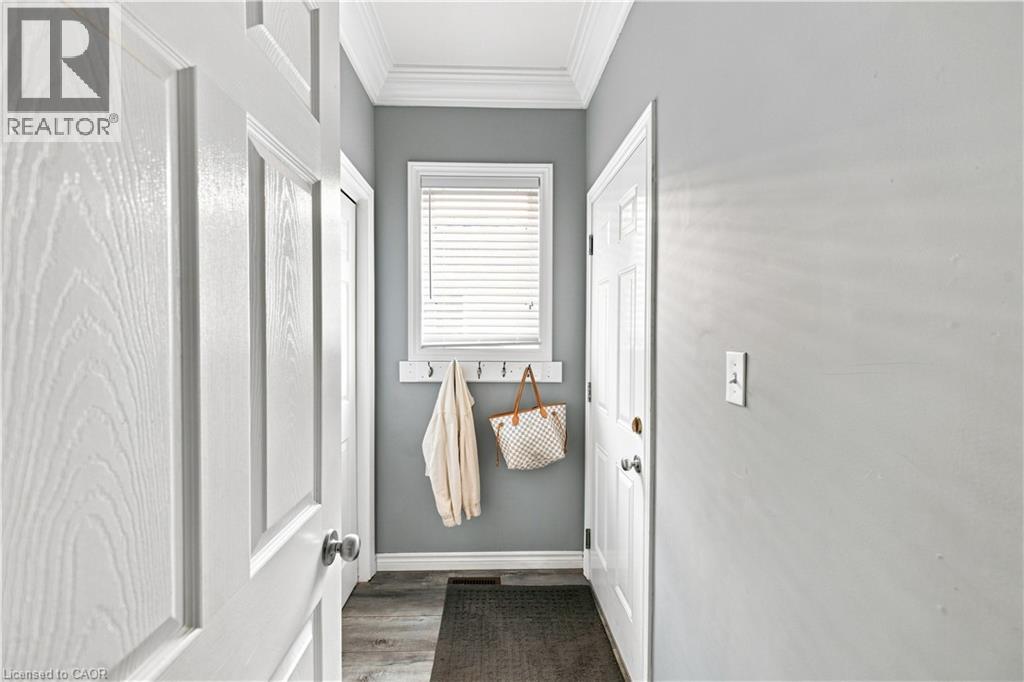 6 Country Clair Street, Kitchener, Ontario  N2A 4J9 - Photo 16 - 40853541