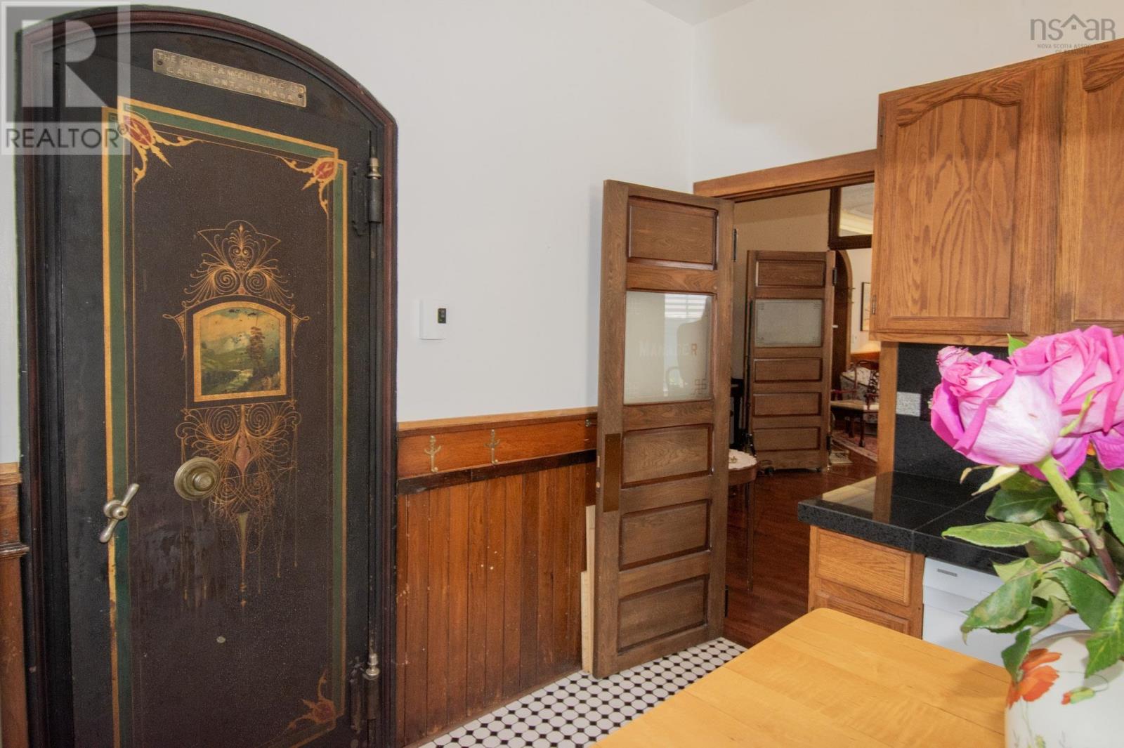 121 Water Street, Shelburne, Nova Scotia  B0T 1W0 - Photo 18 - 202615842