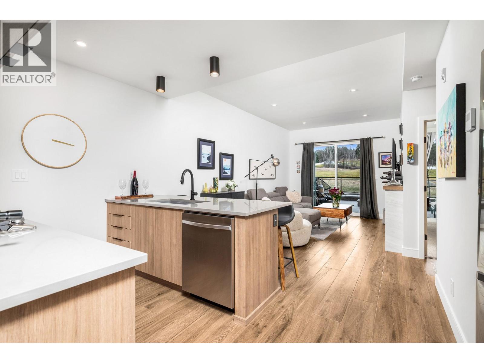 75 Predator Ridge Drive Unit# 107, Vernon, British Columbia  V1H 0B3 - Photo 17 - 10379155