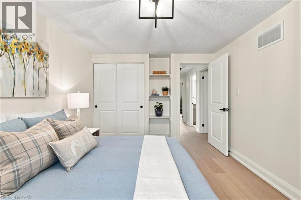 2020 Chrisdon Road, Burlington, Ontario  L7M 3W8 - Photo 26 - 40854931