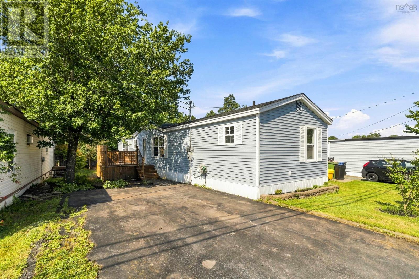 175 Hilltop Drive, Lower Sackville, Nova Scotia  B4C 2P6 - Photo 1 - 202620559
