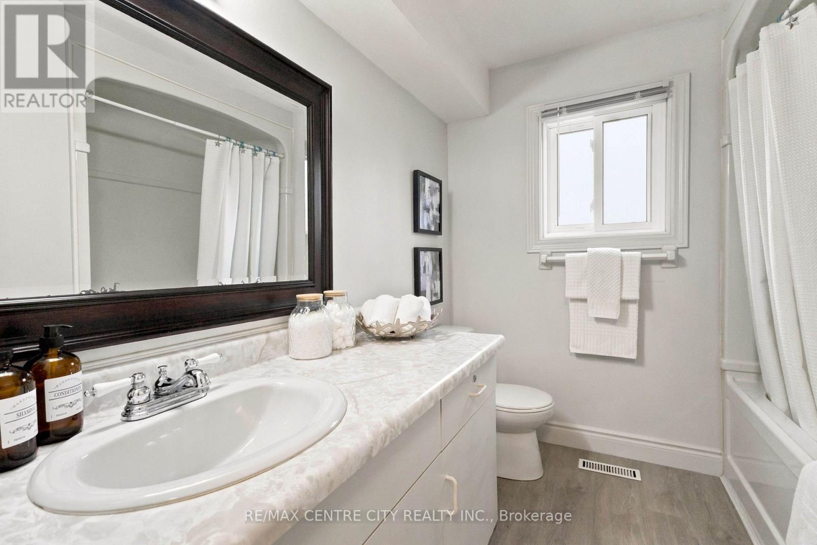 214 Martinet Avenue, London East, Ontario  N5V 4K2 - Photo 24 - X13670586