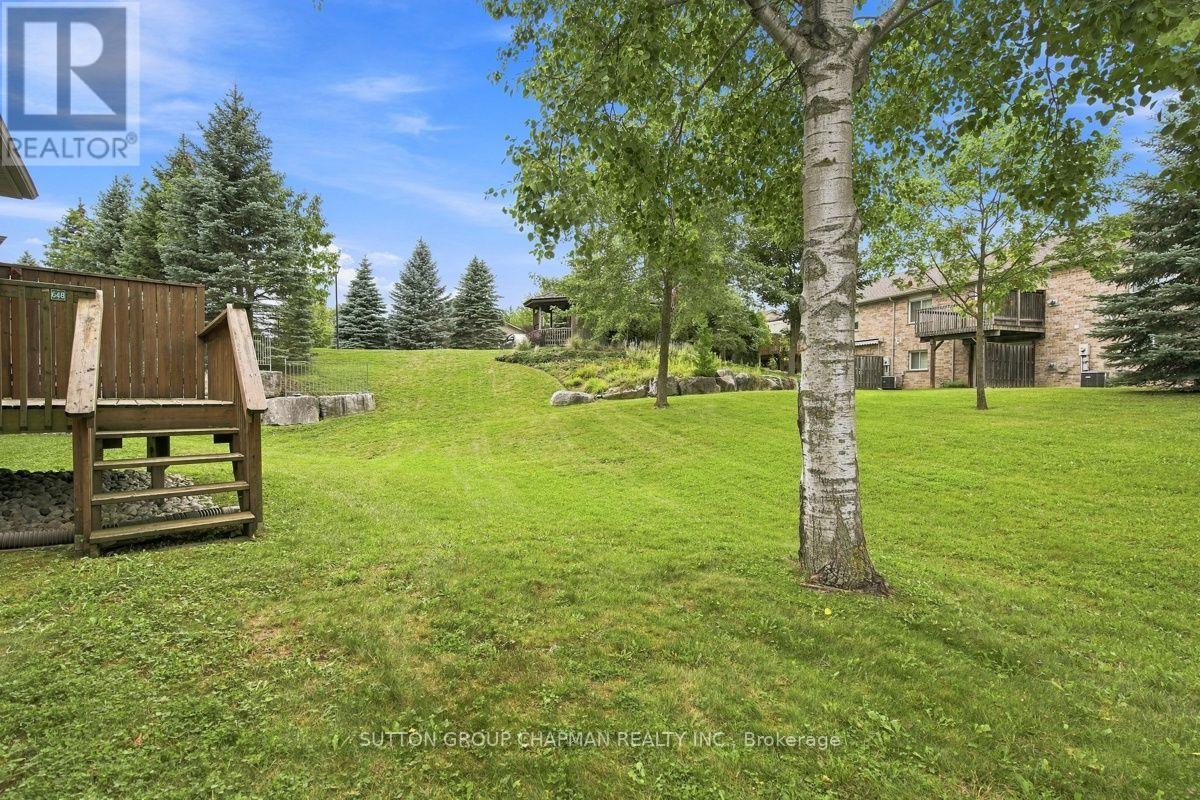 648 Thistlewood Drive, London North, Ontario  N5X 0A9 - Photo 38 - X13674678
