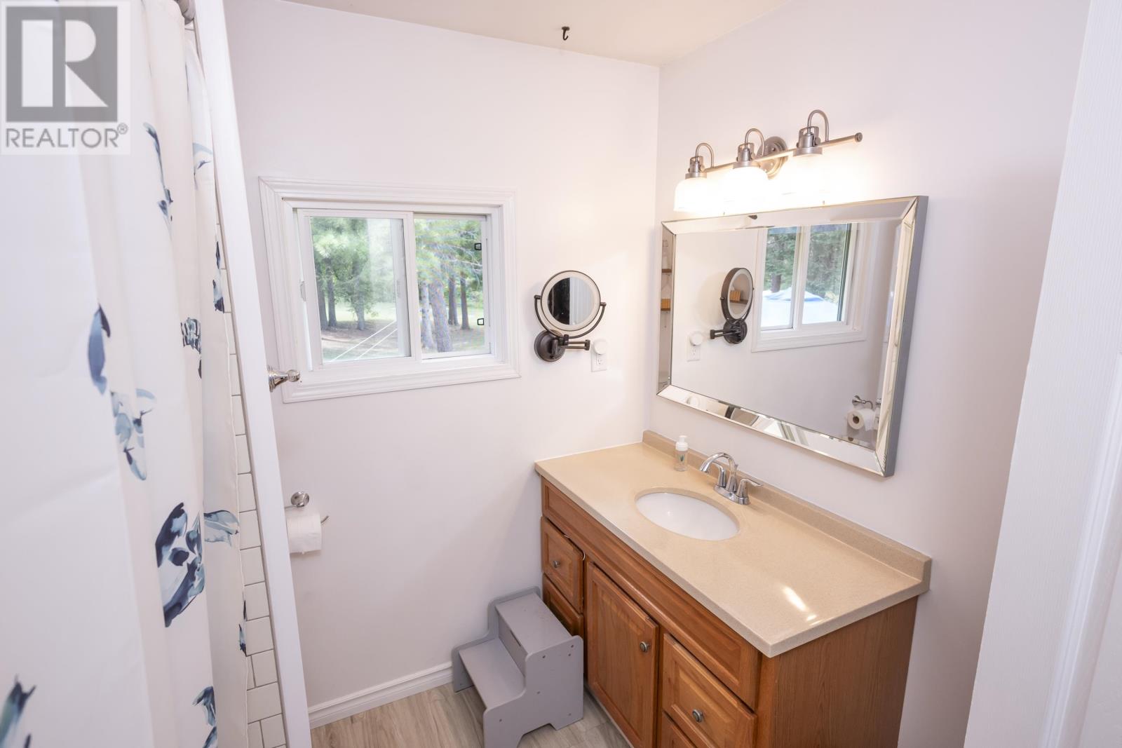 391 Fraser Rd, Thunder Bay, Ontario  P7C 5M9 - Photo 32 - TB2602362