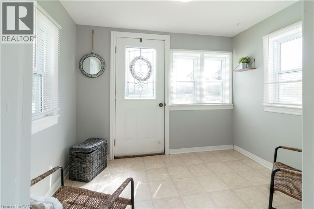 3988 Galt Street, Shakespeare, Ontario  N0B 2P0 - Photo 6 - 40852868