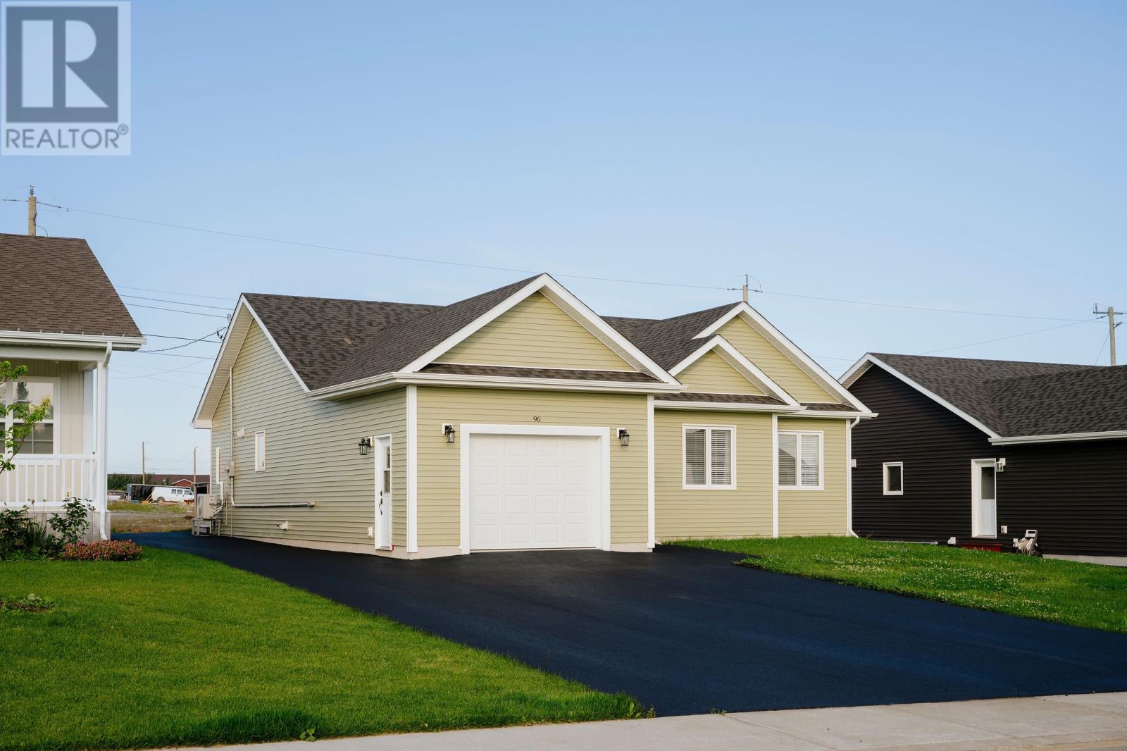 96 Bannock Street, Gander — photo 2