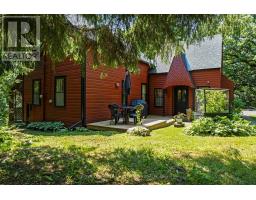 105 PURDONS BAY ROAD, Lanark Highlands, Ontario