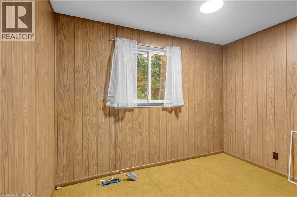 1097 Colborne Street W, Brantford, Ontario  N3T 5L7 - Photo 12 - 40855004