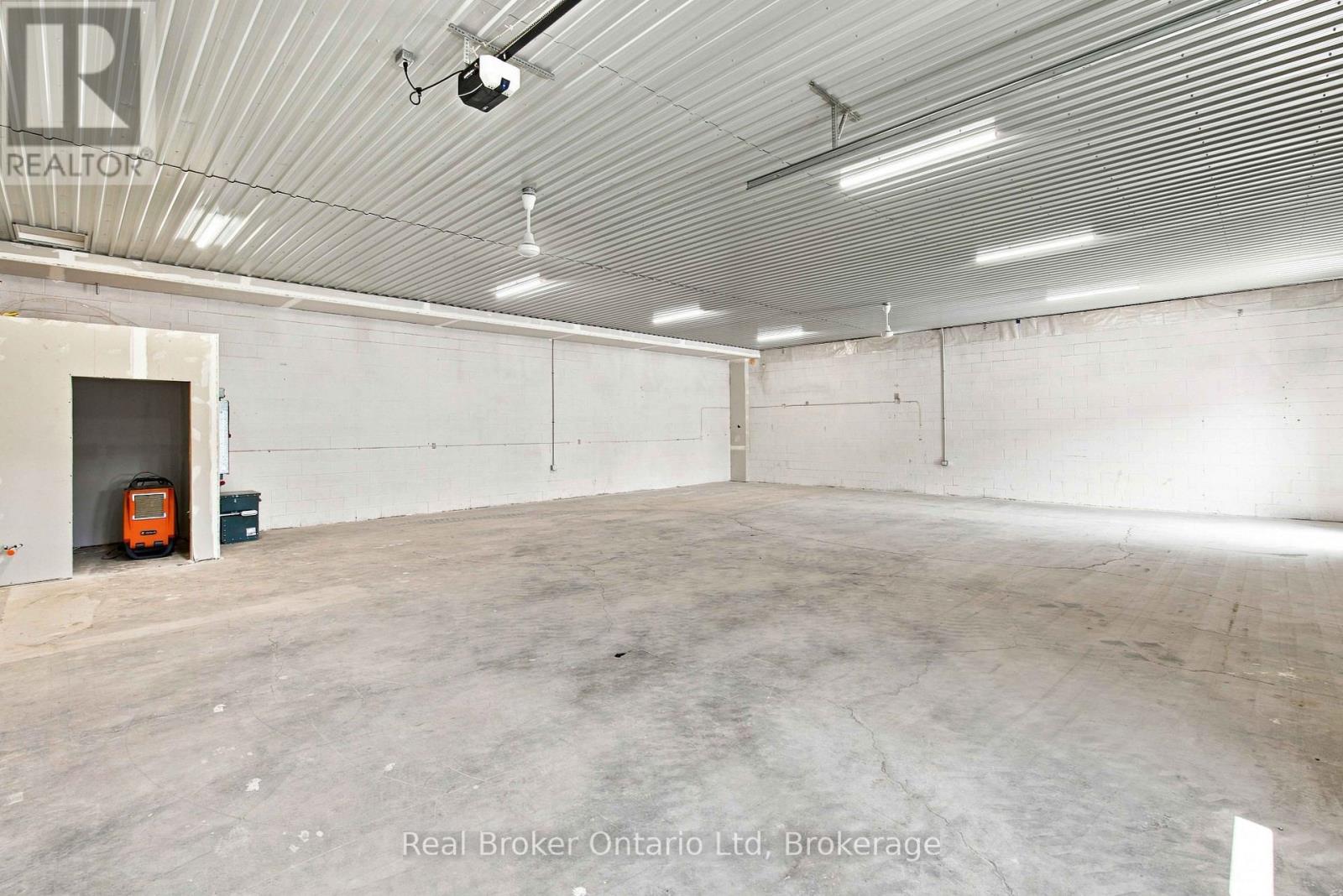 Unit #4 - 2155 18th Avenue E, Owen Sound, Ontario  N4K 2R1 - Photo 4 - X13674676