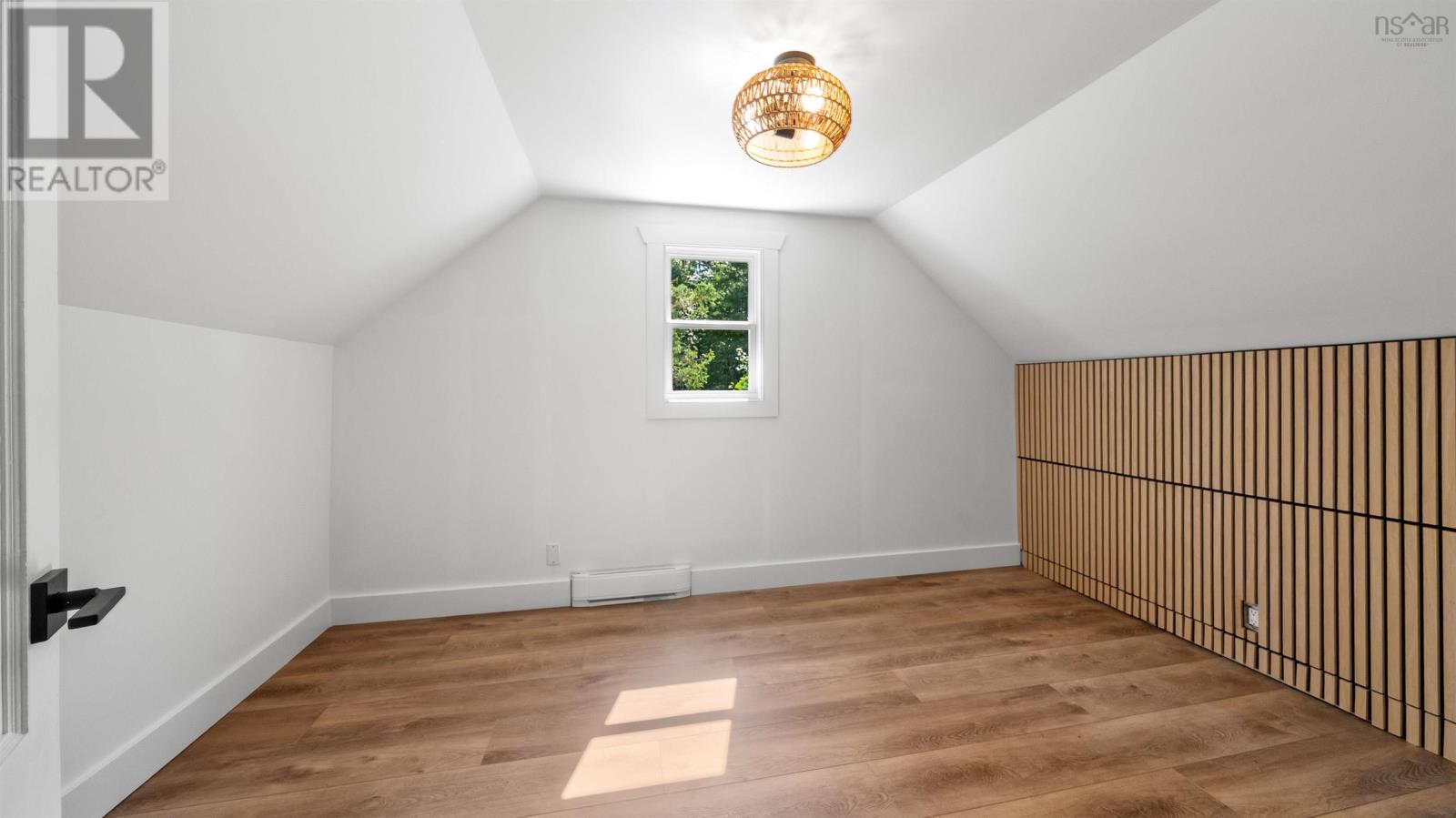 379 Bissett Road, Cole Harbour, Nova Scotia  B2V 2T2 - Photo 25 - 202620562