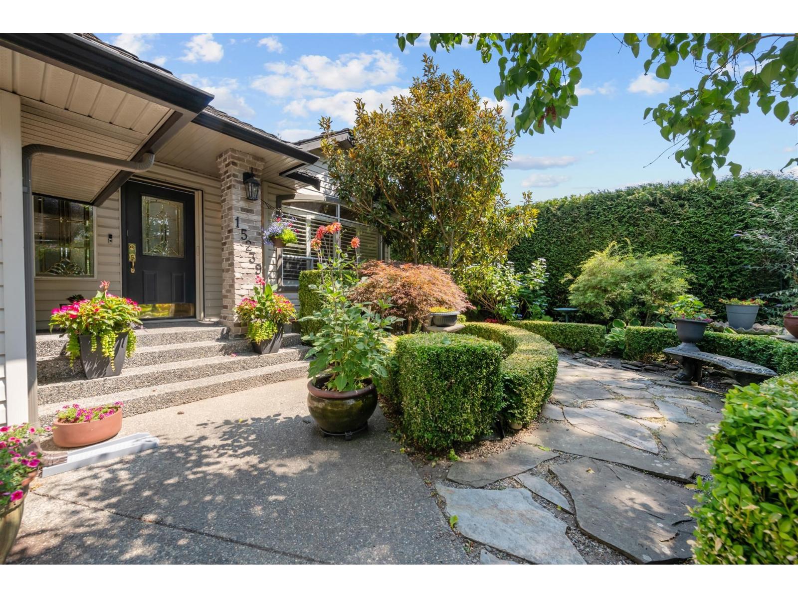 15239 29A AVENUE, Surrey, British Columbia