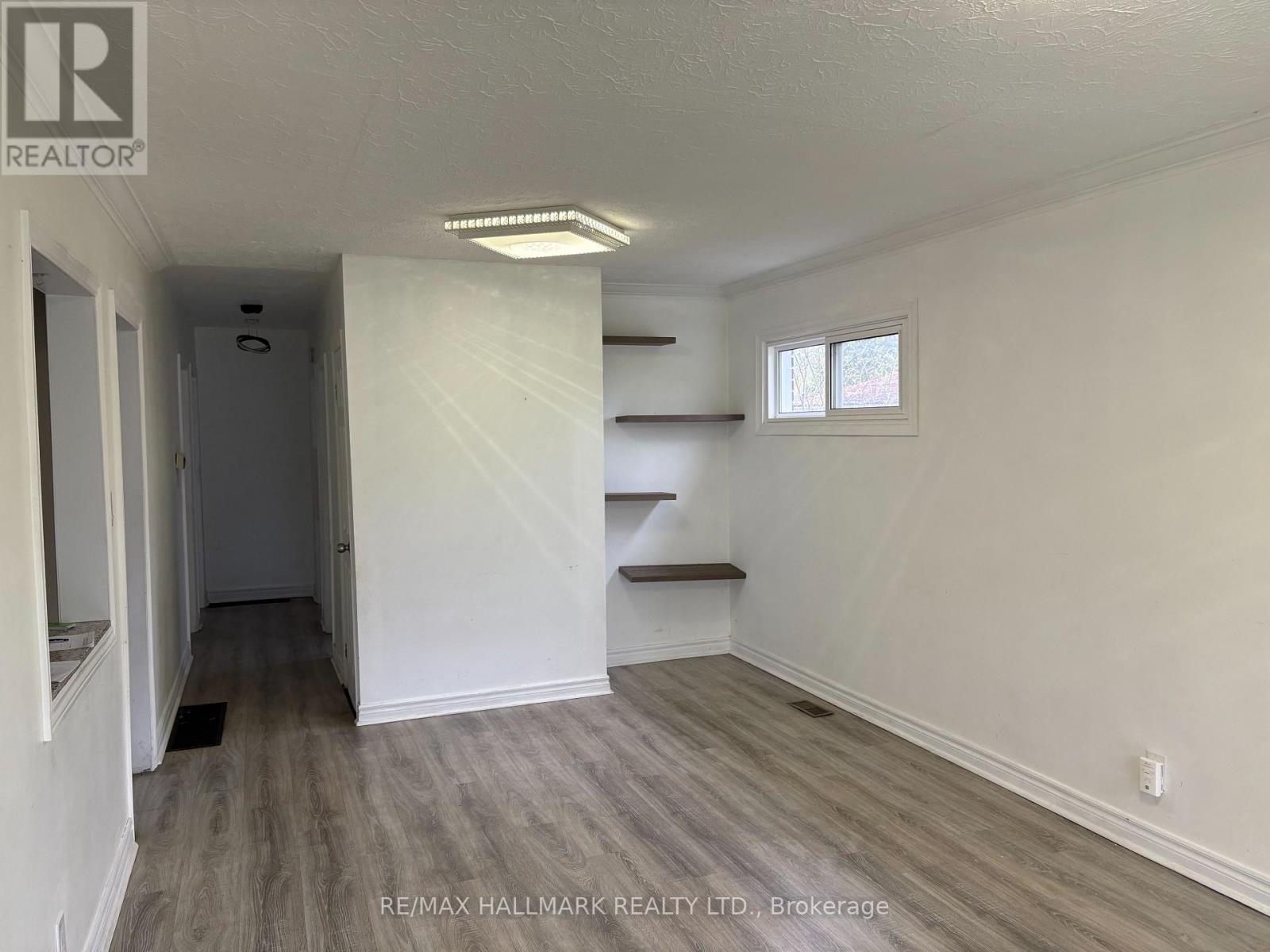 64 Dale Avenue, Toronto, Ontario M1J 3J5 - Photo 3 - E13674692