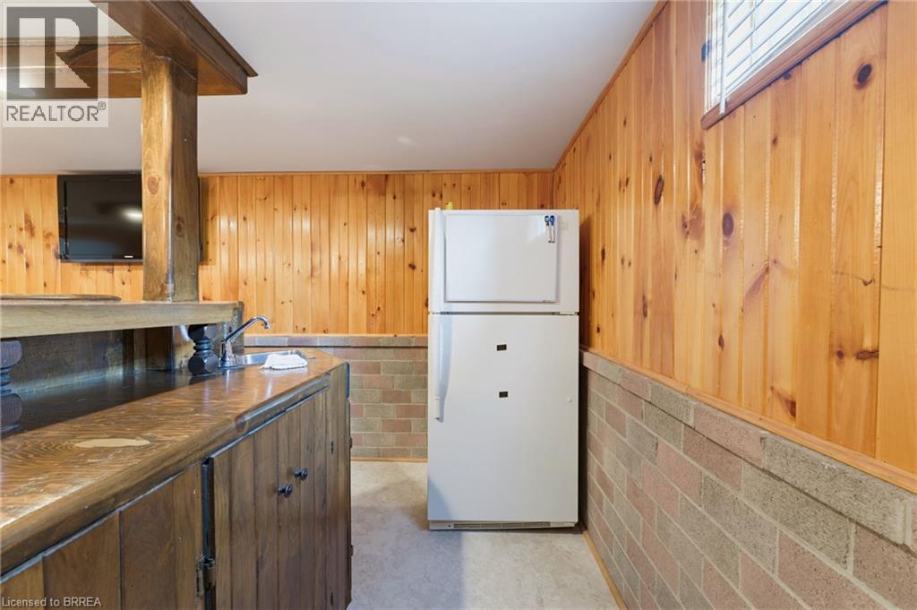 35 Varadi Avenue, Brantford, Ontario  N3R 3N2 - Photo 18 - 40855746