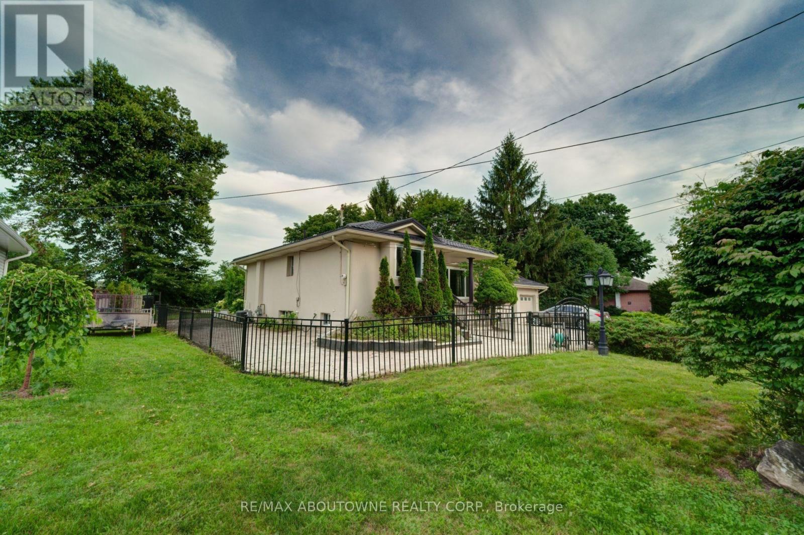178 Carlisle Road, Hamilton, Ontario L0R 1H2 - Photo 3 - X13671266
