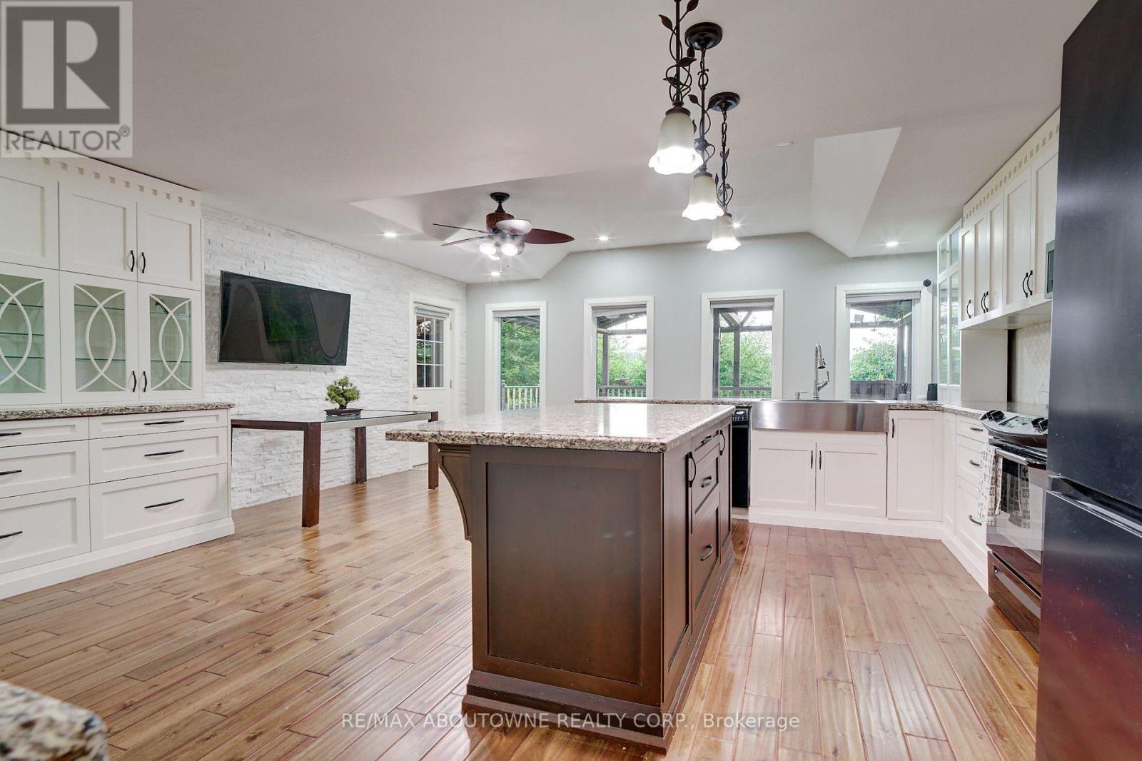 178 Carlisle Road, Hamilton, Ontario L0R 1H2 - Photo 14 - X13671266