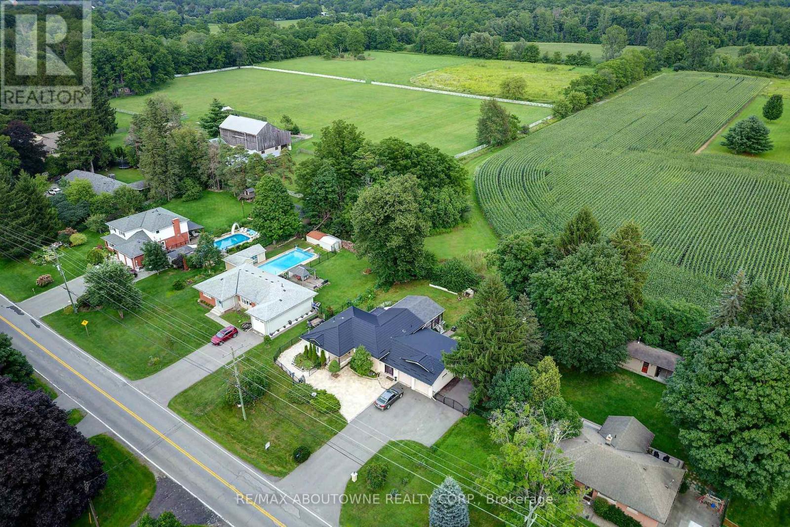 178 Carlisle Road, Hamilton, Ontario  L0R 1H2 - Photo 43 - X13671266