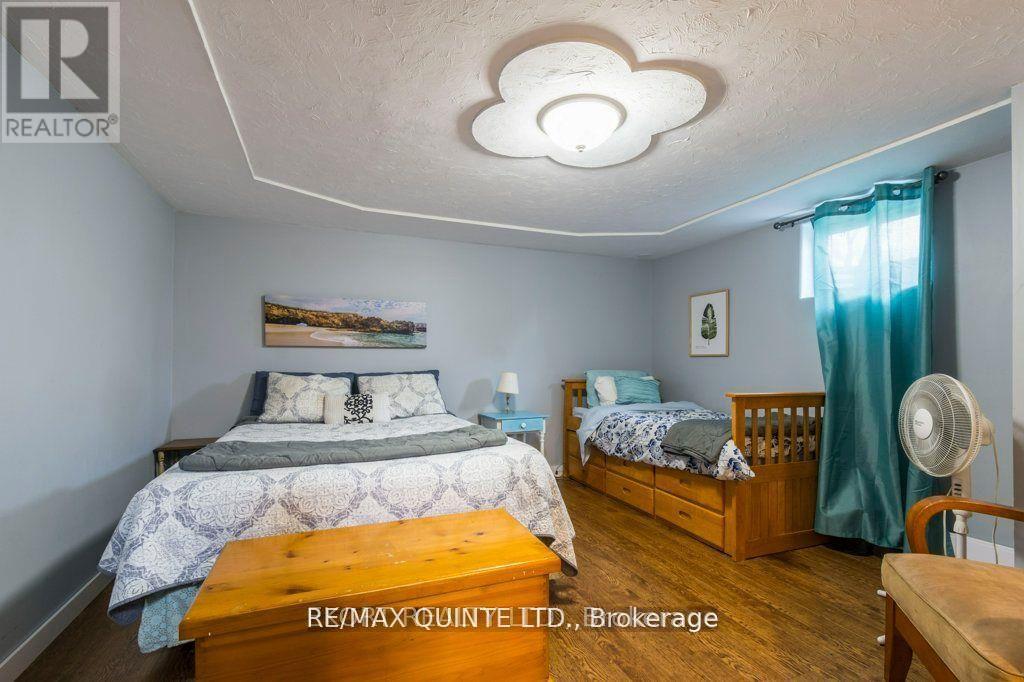 Upper - 239 Dundas Street W, Belleville, Ontario  K8P 1A9 - Photo 15 - X13674726