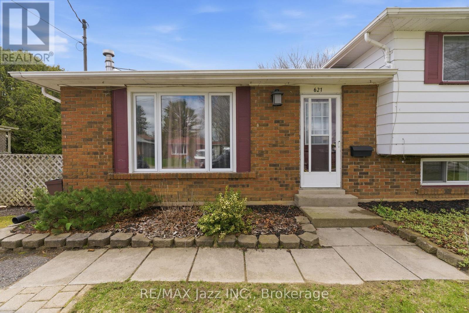 621 Willow Crescent, Cobourg, Ontario  K9A 2B4 - Photo 5 - X13674732