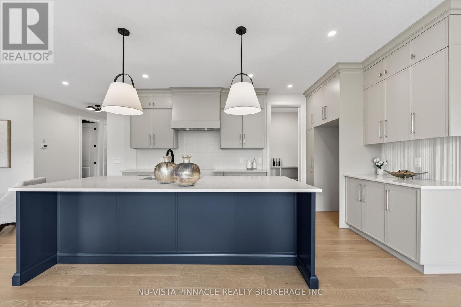 6875 Heathwoods Avenue, London South, Ontario  N6P 0M1 - Photo 11 - X13674770