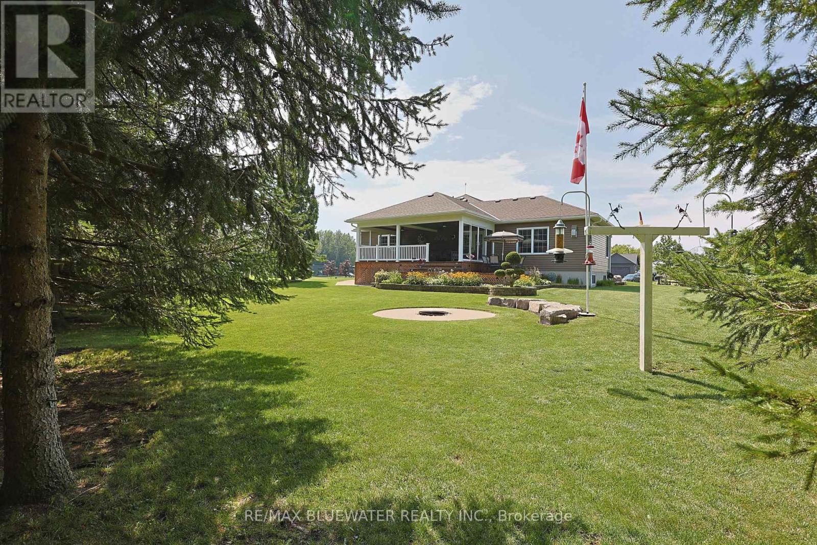 71837 Sunridge Crescent, Bluewater, Ontario  N0M 1N0 - Photo 45 - X13674796