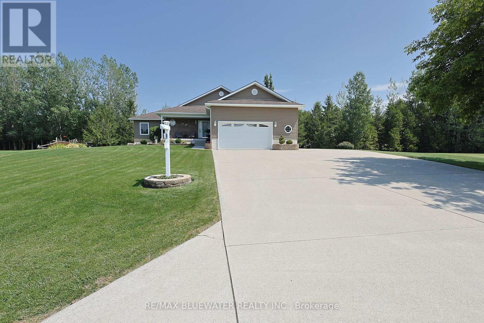 71837 Sunridge Crescent, Bluewater, Ontario  N0M 1N0 - Photo 7 - X13674796