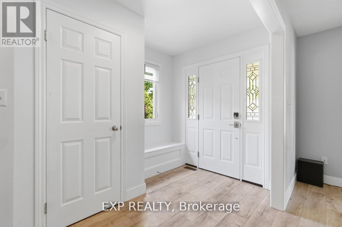 29 Augusta Crescent, St. Thomas, Ontario  N5R 6J8 - Photo 7 - X13674826
