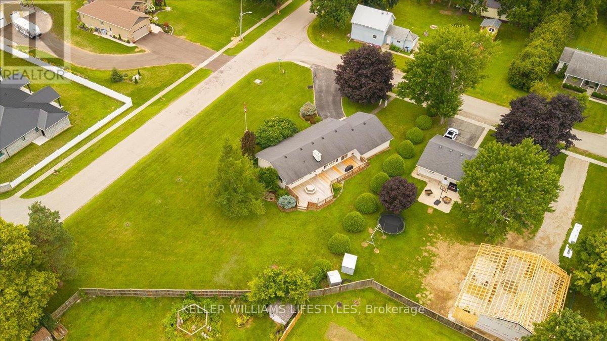 8066 Railroad Line, Brooke-Alvinston, Ontario  N0N 1A0 - Photo 43 - X13674830