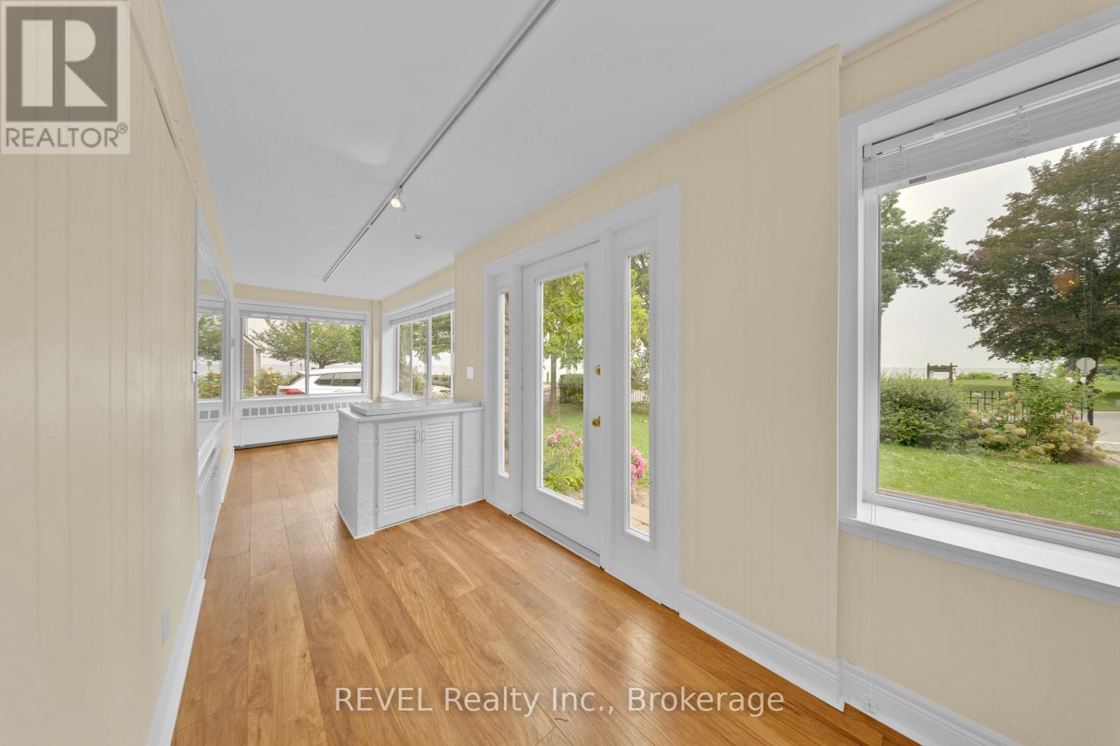 34 Vincent Avenue, Niagara-On-The-Lake, Ontario  L0S 1J0 - Photo 7 - X13673792