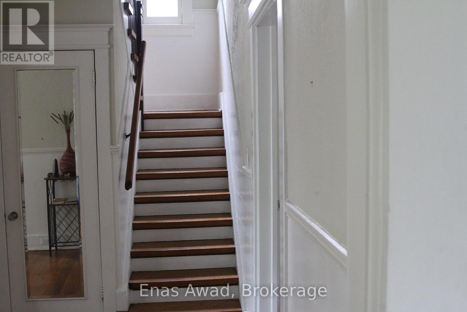 738 Manning Avenue, Toronto (Annex), Ontario  M6G 2W4 - Photo 16 - C13674728