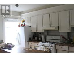 738 MANNING AVENUE, Toronto, Ontario