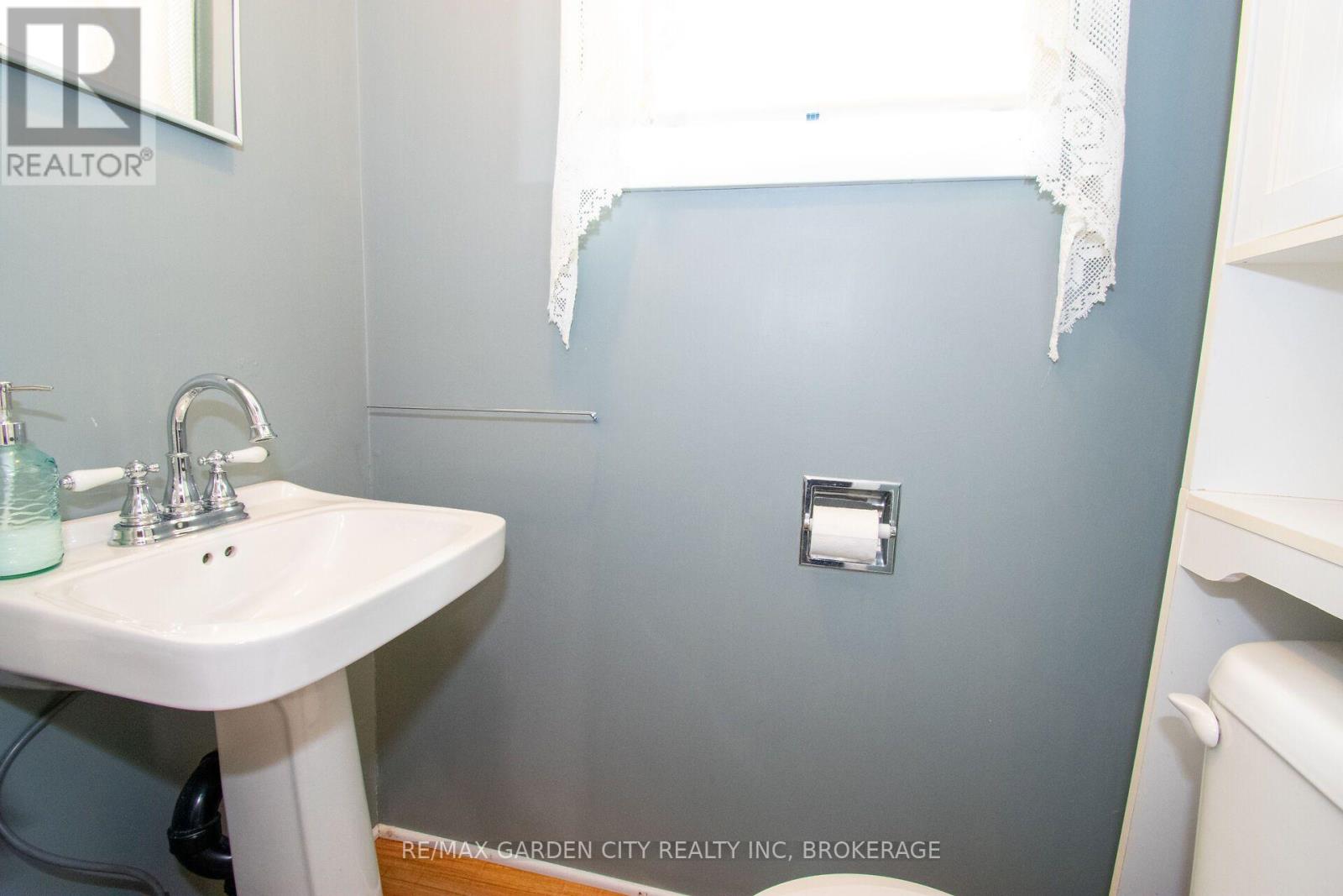 2129 Snider Road, Port Colborne (Bethel), Ontario  L3K 5V5 - Photo 18 - X13674706