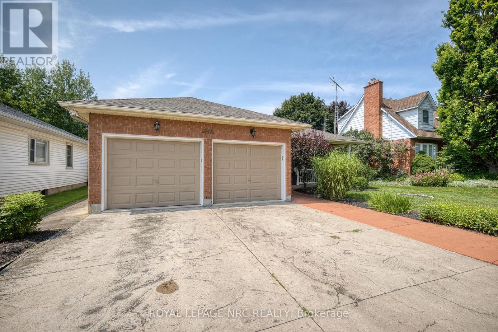 173 First Street Louth Street, St. Catharines, Ontario  L2W 0A2 - Photo 2 - X13674774