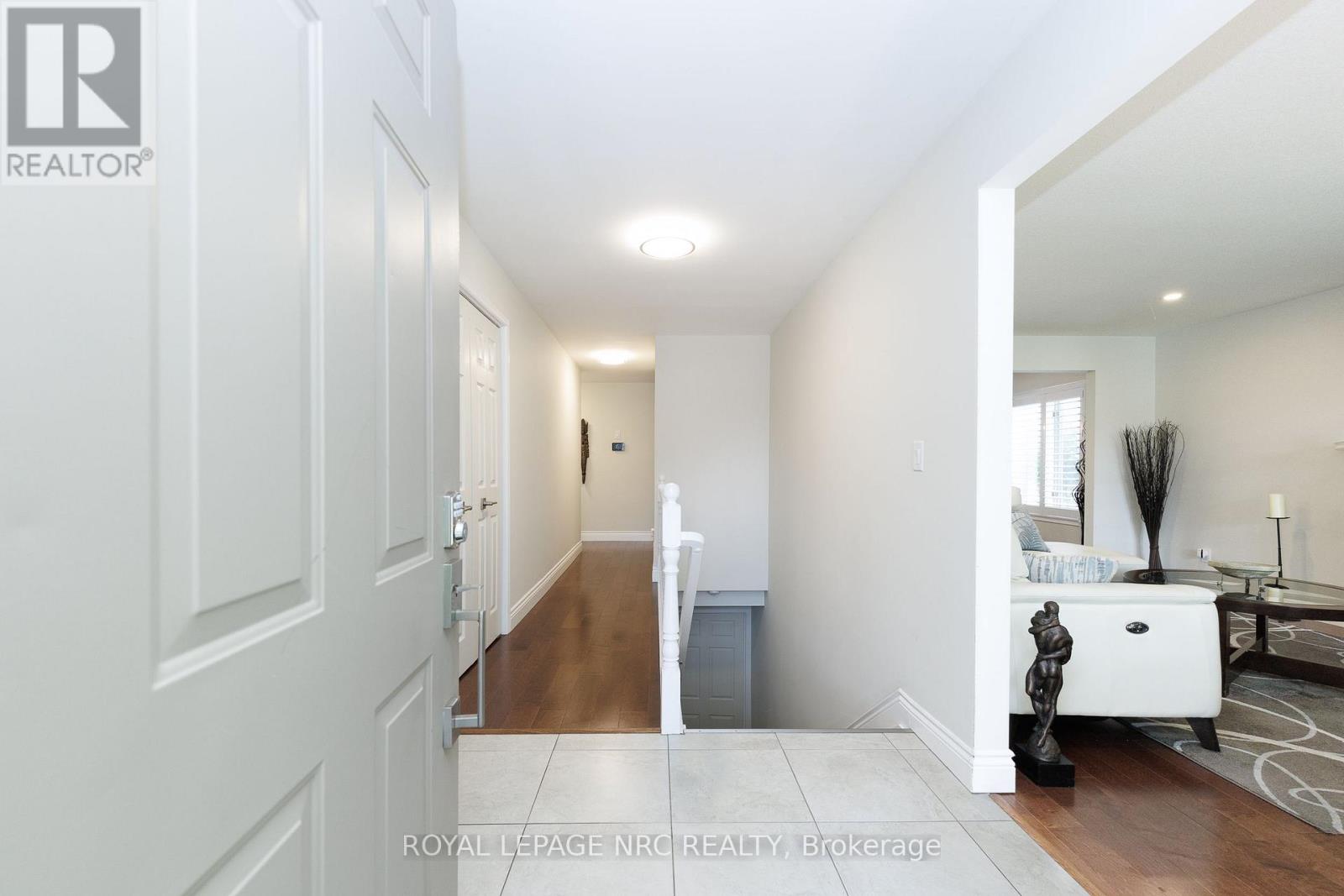 173 First Street Louth Street, St. Catharines, Ontario  L2W 0A2 - Photo 5 - X13674774