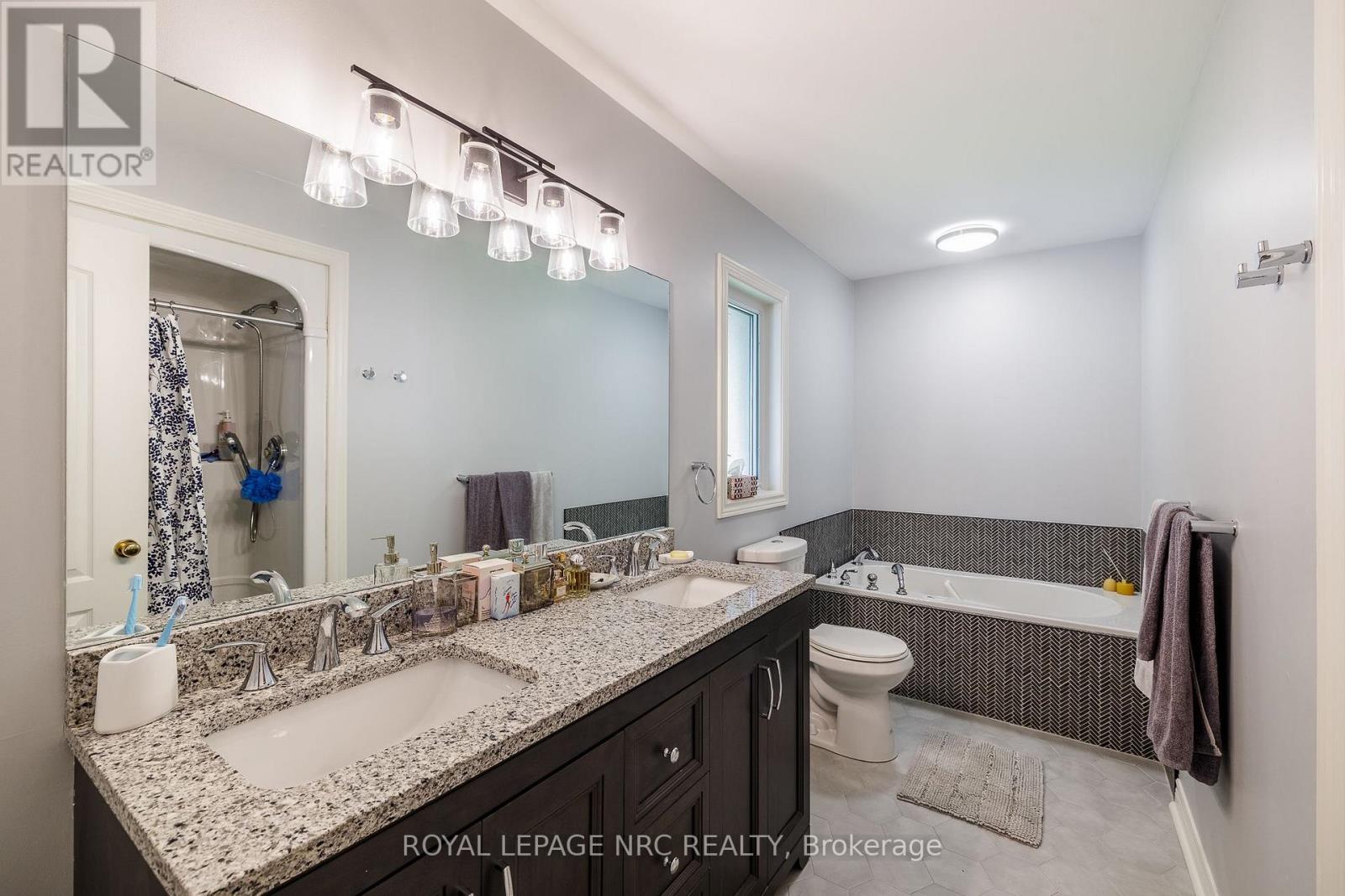 7621 Cameron Court, Niagara Falls, Ontario  L2H 3G9 - Photo 25 - X13674788